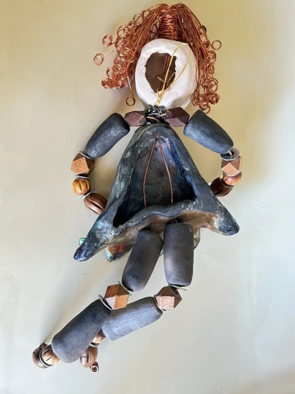 Unbranded raku art